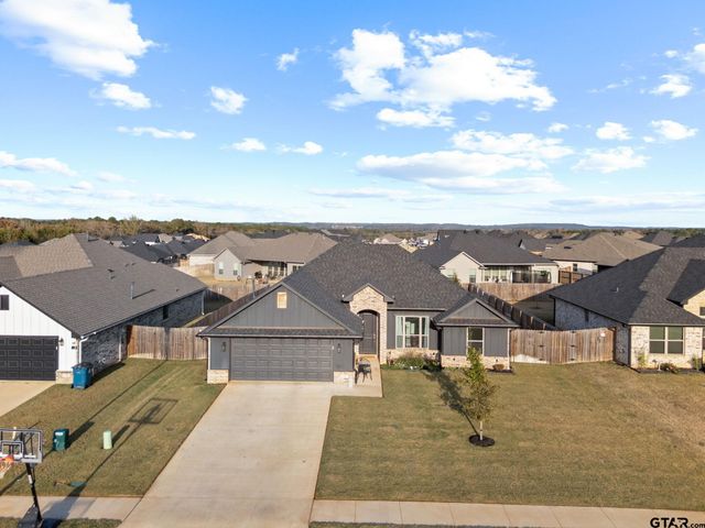 122 Kingston Crossing Lane, Bullard, TX 75757