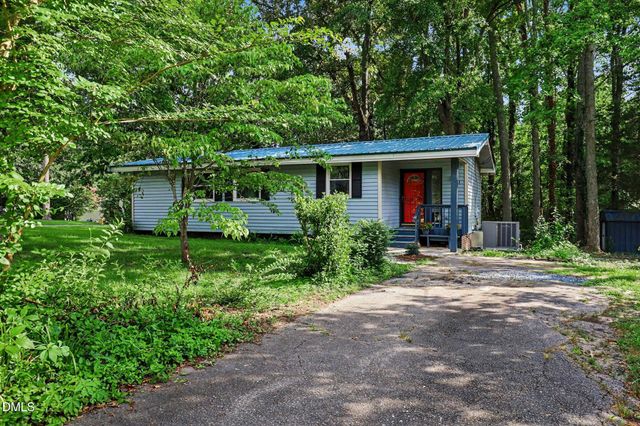 7201 Bentley Circle, Raleigh, NC 27616