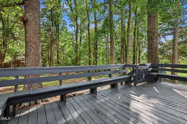 7201 Bentley Circle, Raleigh, NC 27616