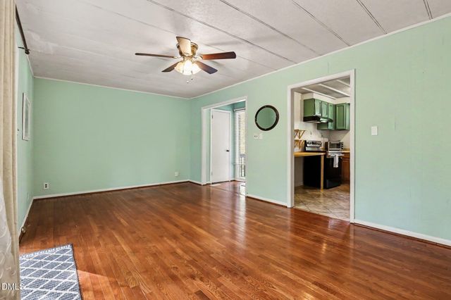 7201 Bentley Circle, Raleigh, NC 27616