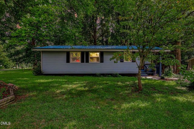 7201 Bentley Circle, Raleigh, NC 27616