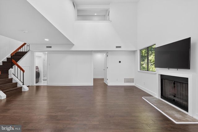 5104 TRACY CT, Voorhees, NJ 08043