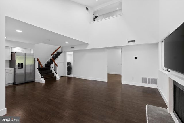 5104 TRACY CT, Voorhees, NJ 08043