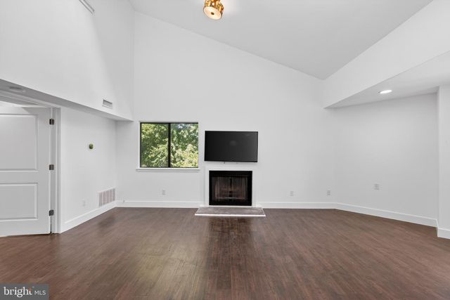 5104 TRACY CT, Voorhees, NJ 08043
