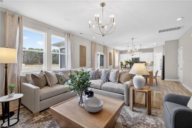 MM Poppy, Suffolk, VA 23434