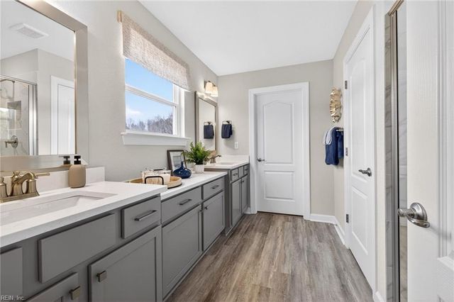 MM Poppy, Suffolk, VA 23434