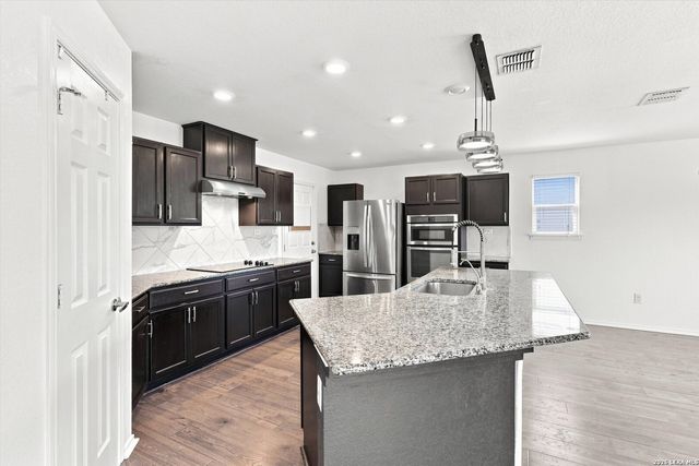 6523 Wind Arbor, San Antonio, TX 78239