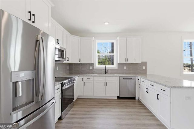 208 Mission Way, Atlanta, GA 30315