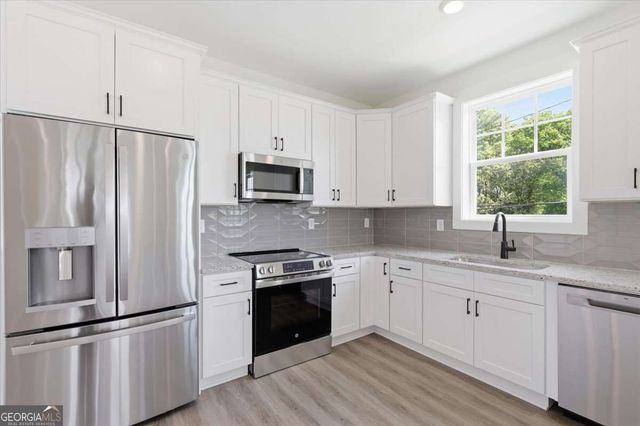 208 Mission Way, Atlanta, GA 30315