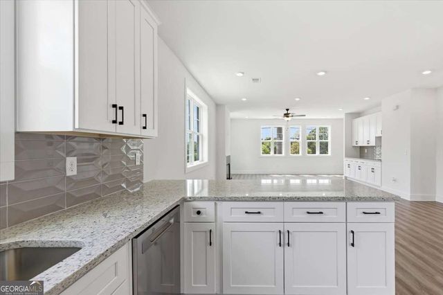 208 Mission Way, Atlanta, GA 30315