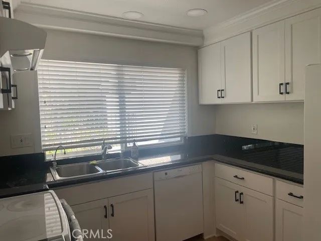 3256 San Amadeo A, Laguna Woods, CA 92637