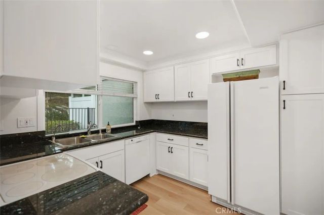 3256 San Amadeo A, Laguna Woods, CA 92637