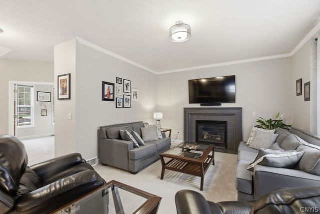 132 Casterbridge Lane, Lysander, NY 13027