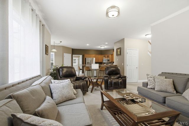 132 Casterbridge Lane, Lysander, NY 13027