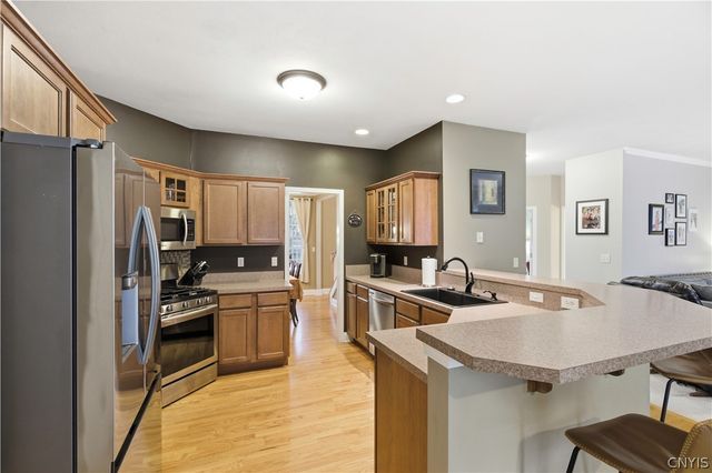 132 Casterbridge Lane, Lysander, NY 13027