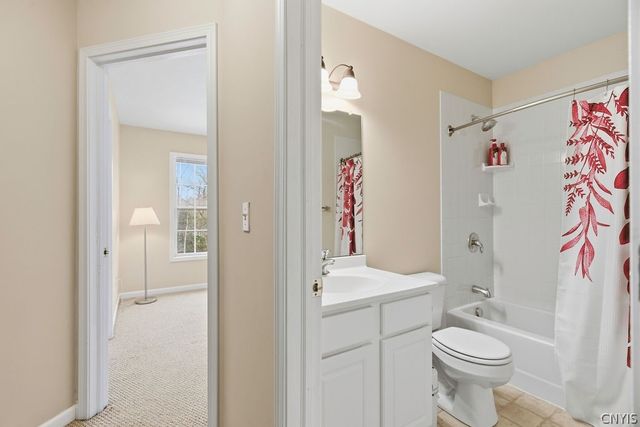 132 Casterbridge Lane, Lysander, NY 13027