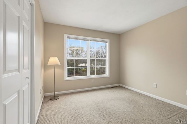 132 Casterbridge Lane, Lysander, NY 13027