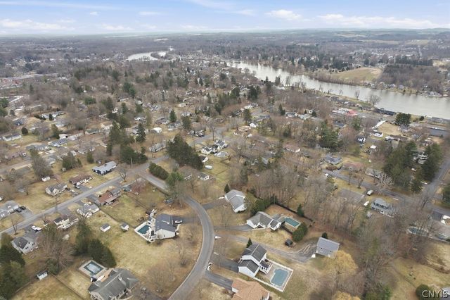 132 Casterbridge Lane, Lysander, NY 13027