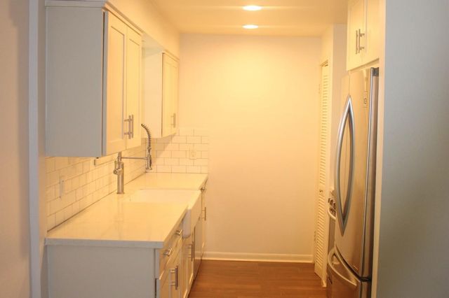5747 Greencraig Drive, Houston, TX 77035