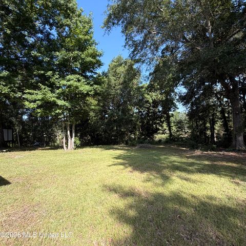 4315 Biglin Bayou Drive, D'iberville, MS 39540