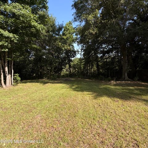 4315 Biglin Bayou Drive, D'iberville, MS 39540