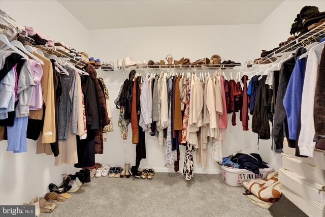 245 HOLLYHOCK DR, Manchester, PA 17345