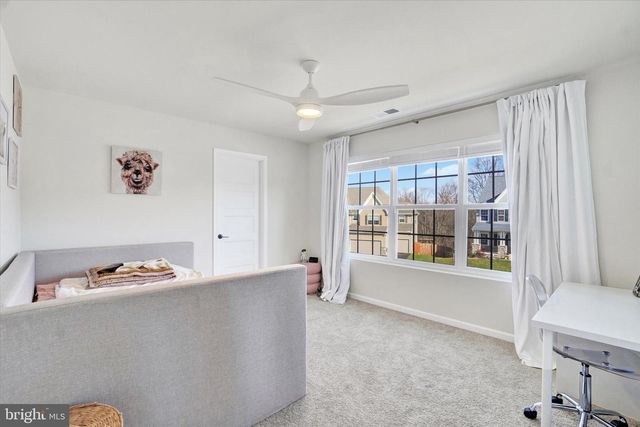 245 HOLLYHOCK DR, Manchester, PA 17345