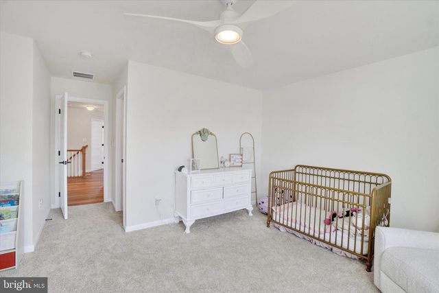 245 HOLLYHOCK DR, Manchester, PA 17345