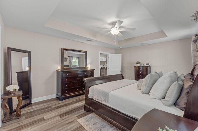 9073 E River Drive, Navarre, FL 32566