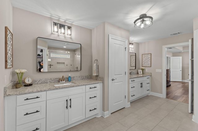 9073 E River Drive, Navarre, FL 32566