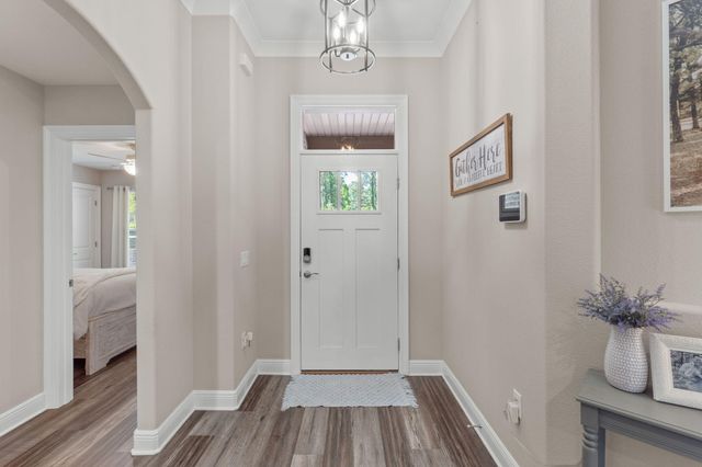 9073 E River Drive, Navarre, FL 32566