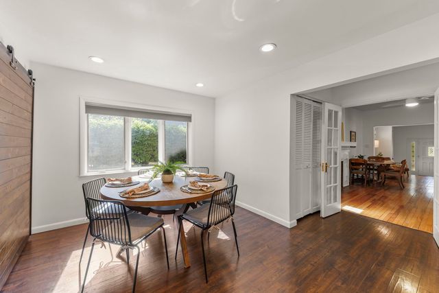 146 W Greenfield Avenue, Lombard, IL 60148
