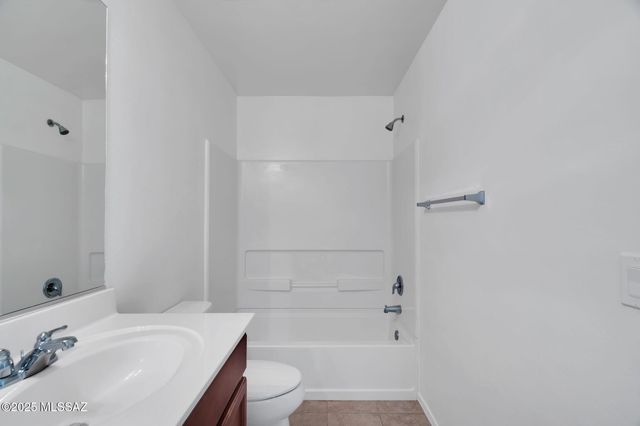 11730 W Oilseed Drive, Marana, AZ 85653