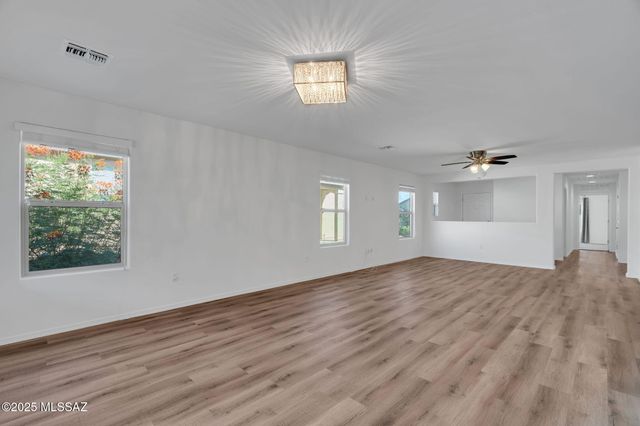 11730 W Oilseed Drive, Marana, AZ 85653