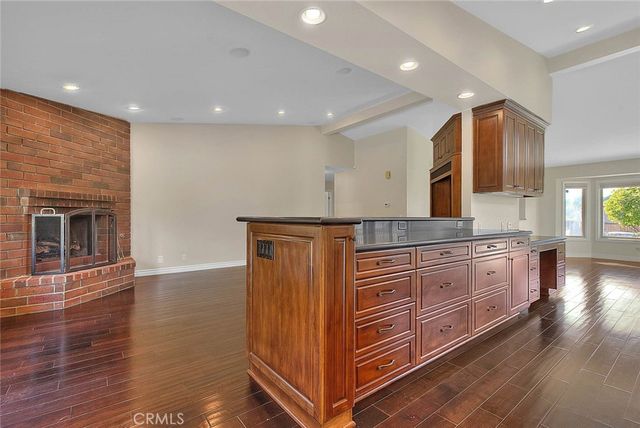 22 Gunsmoke, Phillips Ranch, CA 91766