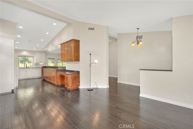 22 Gunsmoke, Phillips Ranch, CA 91766