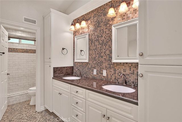 22 Gunsmoke, Phillips Ranch, CA 91766