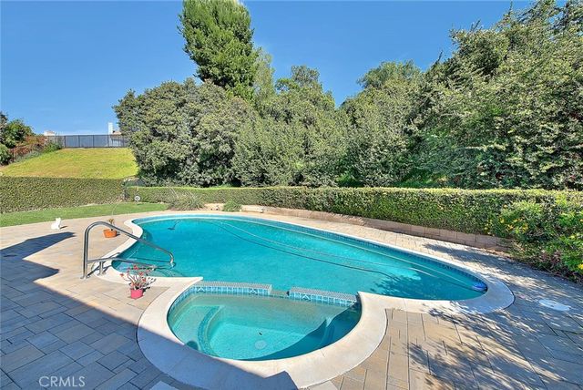 22 Gunsmoke, Phillips Ranch, CA 91766