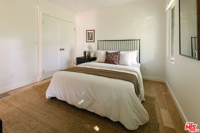 10346 Ilona Avenue, Los Angeles, CA 90064