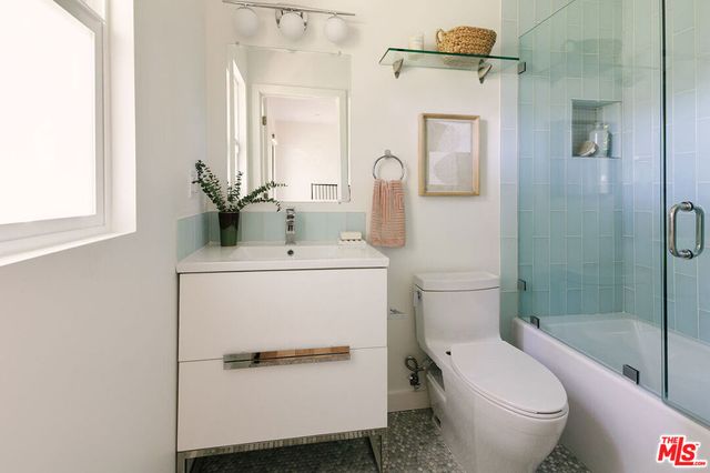 10346 Ilona Avenue, Los Angeles, CA 90064