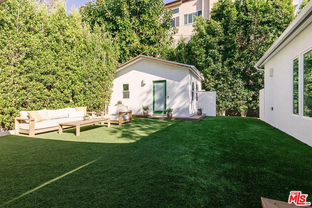 10346 Ilona Avenue, Los Angeles, CA 90064