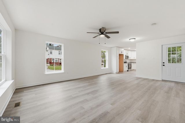 1810 GARFIELD AVE, Wilmington, DE 19809