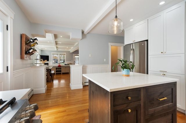 129 Washington St 129, Winchester, MA 01890