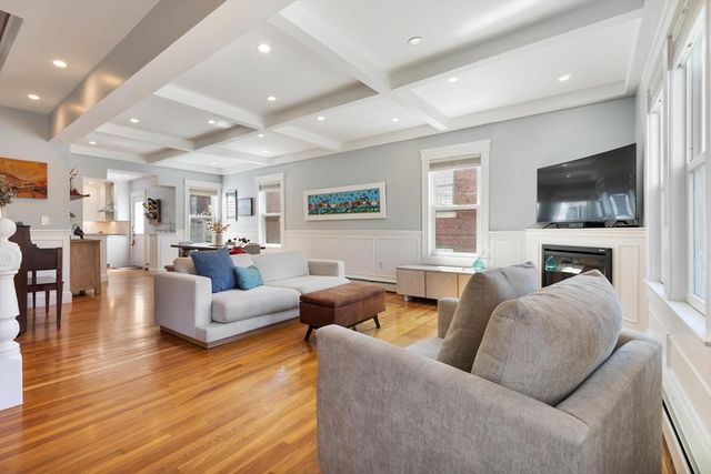 129 Washington St 129, Winchester, MA 01890