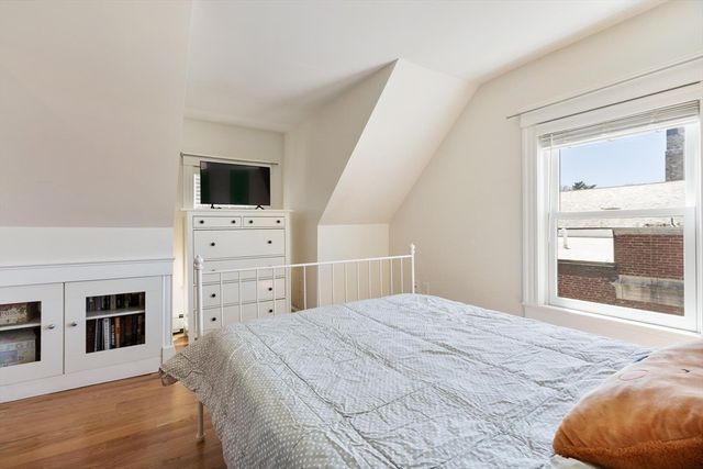 129 Washington St 129, Winchester, MA 01890