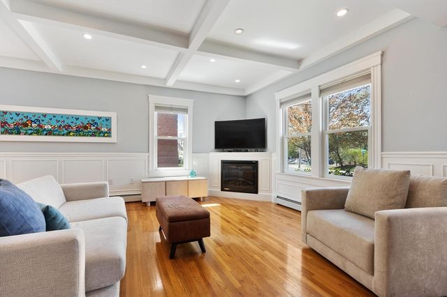 129 Washington St 129, Winchester, MA 01890