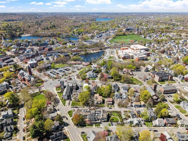 129 Washington St 129, Winchester, MA 01890