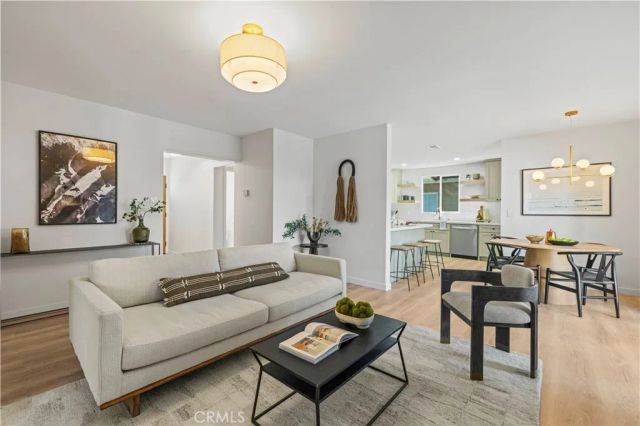 15933 Haynes Street, Van Nuys, CA 91406