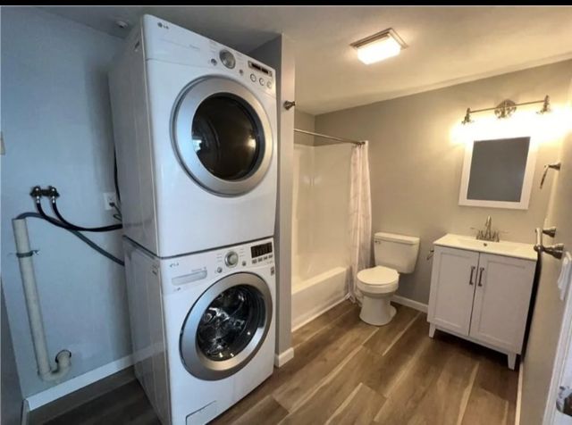 200 Woodlawn Ave 206, North Providence, RI 02904