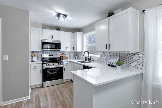 7325 Sheffield Drive, Ada, MI 49301